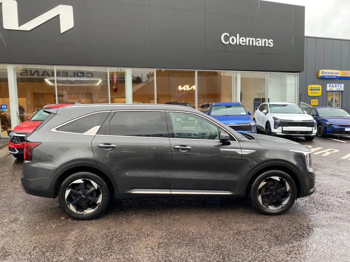 Kia Sorento 2.2 Diesel 7 Seater 2024 (241) - Image 3