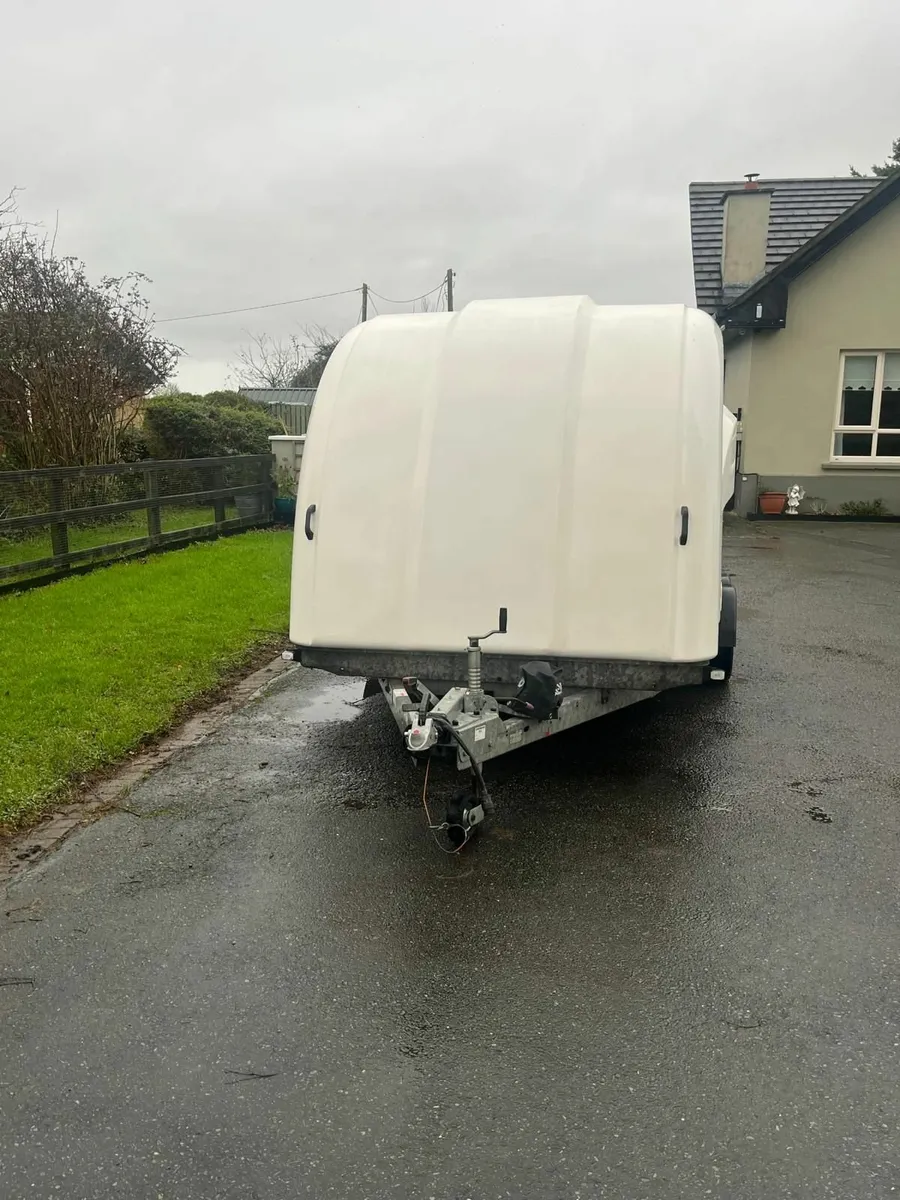 Brian James Sprint Shuttle Enclosed Trailer - Image 3