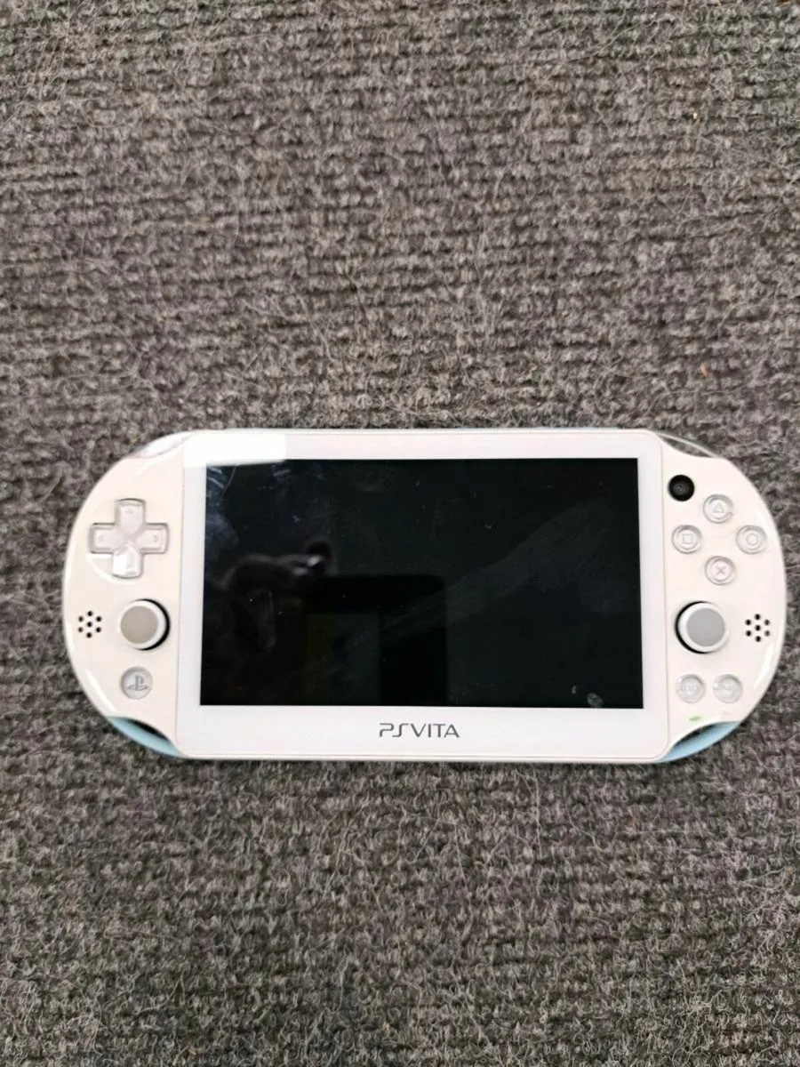 Sony PS VITA PCH 2000 - Image 1