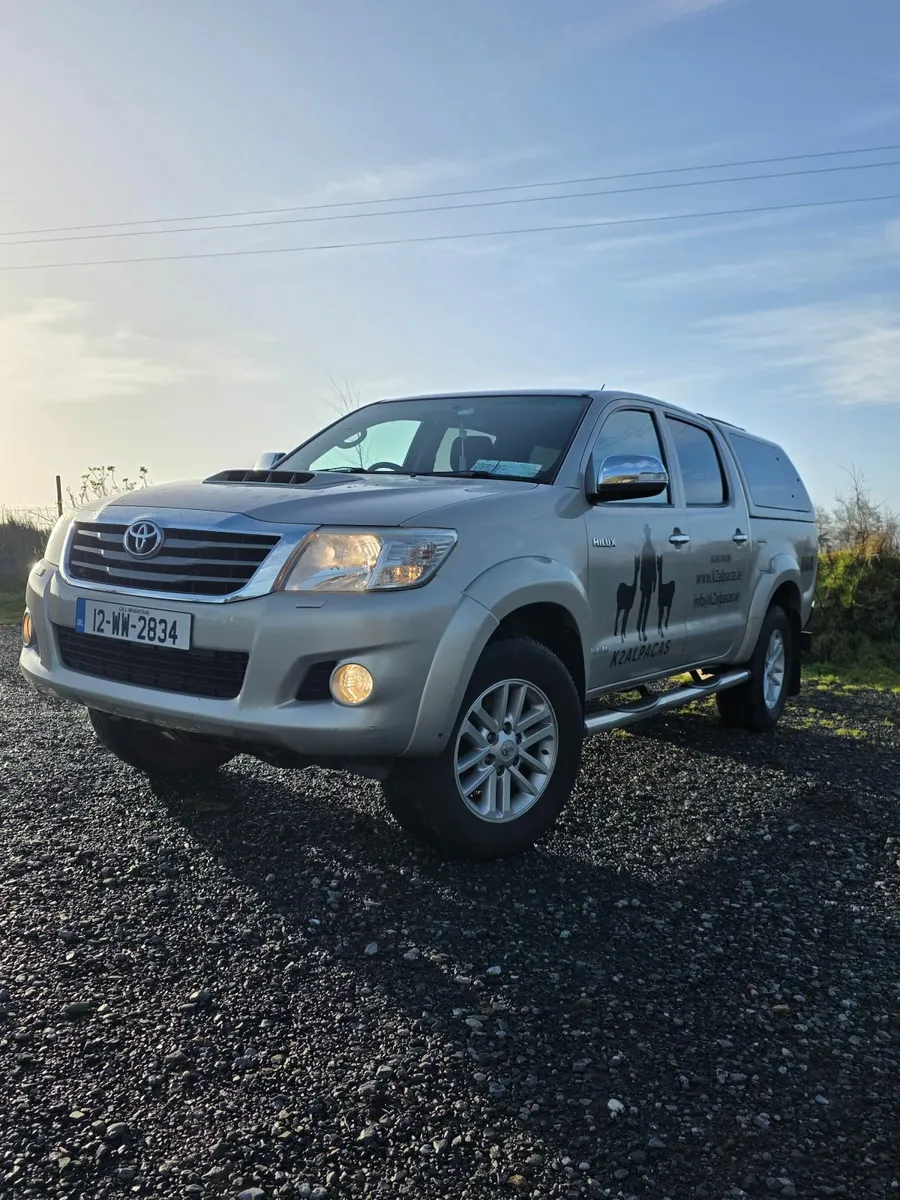Toyota Hilux 2012 - Image 3