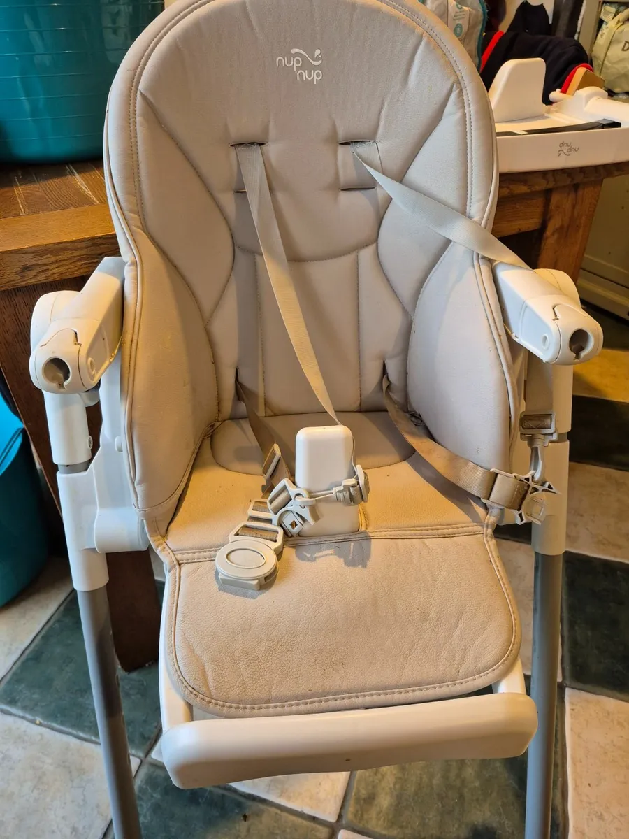 Nup nup high chair - Image 1