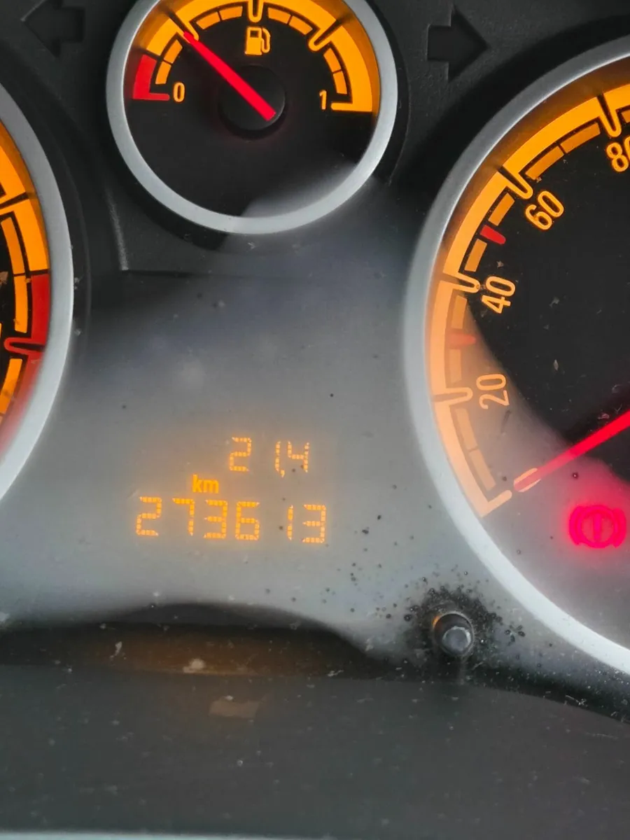 Opel Corsa 2008 - Image 2