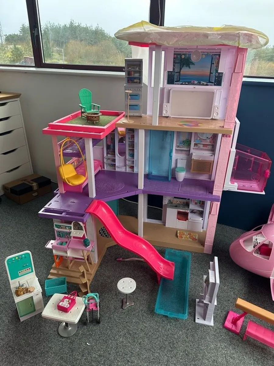 Barbie Dream House and Accessories - Image 1