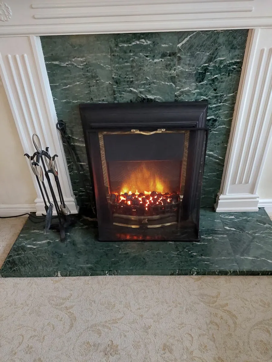 Fireplace tool set plus fireguard - Image 3