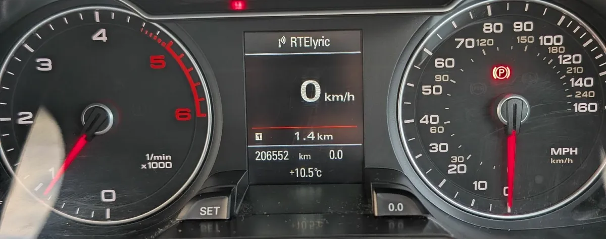 Audi A4 2013 - Image 4