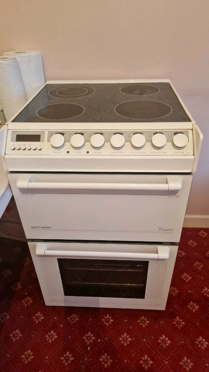 Oven - Image 1