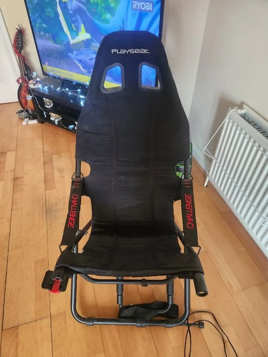 Thrustmaster T150 Pro & Gaming Chair Used, Good Condition - Image 4