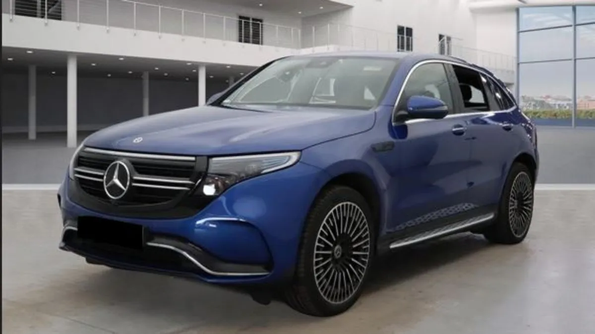 MERCEDES-BENZ EQC 400 AMG LINE PREMIUM 4MATIC - Image 1