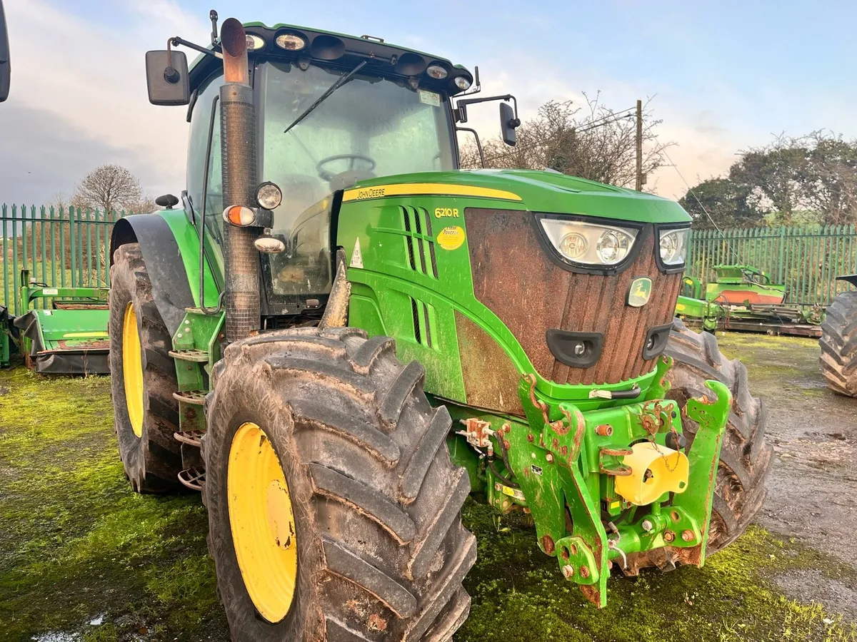 John Deere 6210R - Image 4