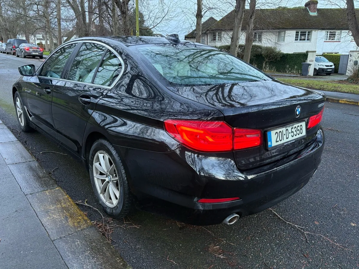 BMW 520d Se full BMW service history - Image 2