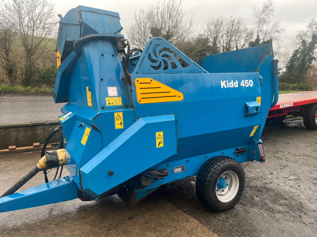 Used Kidd 450 Balechopper - Image 1