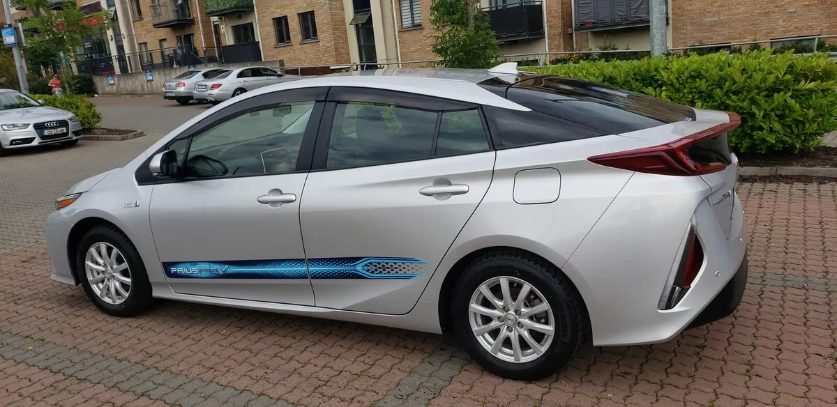 TOYOTA PRIUS 2020 PHV - Image 1