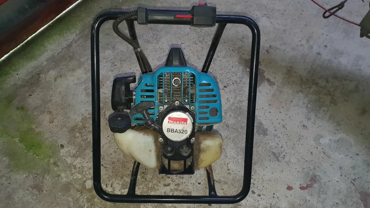 Makita earth auger - Image 1