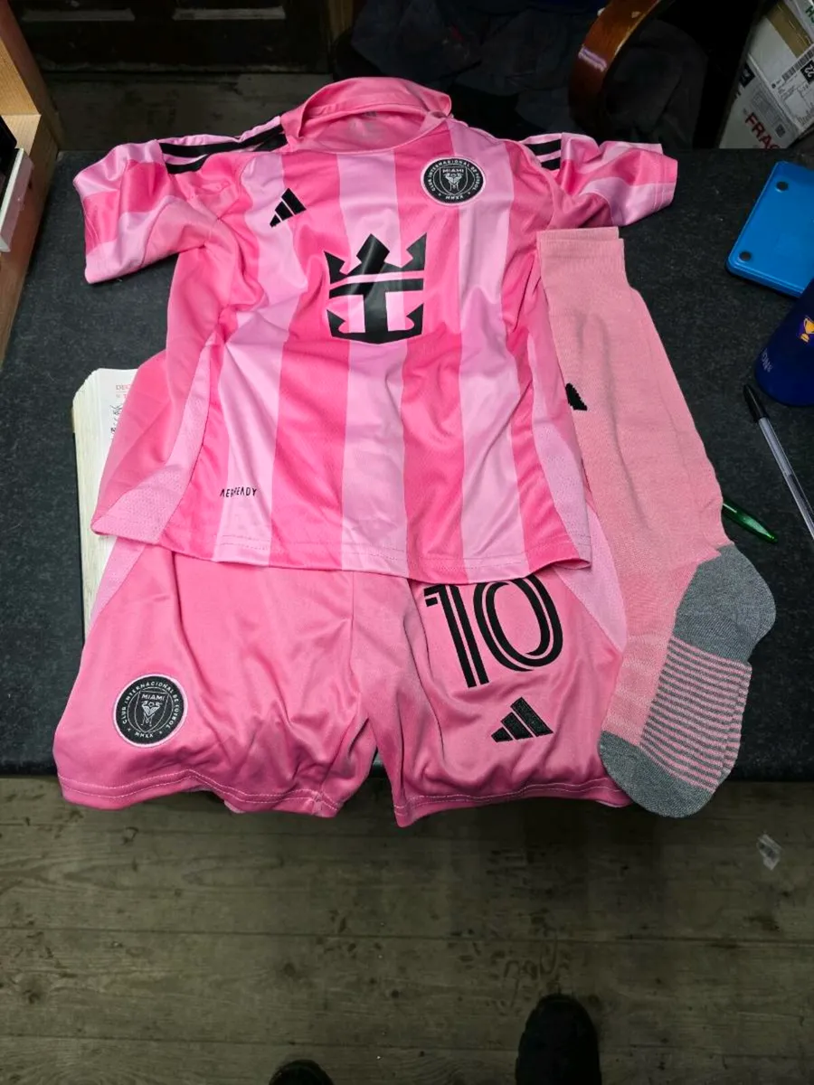 Inter Miami Messi Kit - Image 1