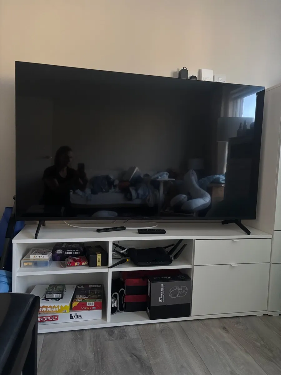 IKEA VIHALS TV bench - good condition - Image 4