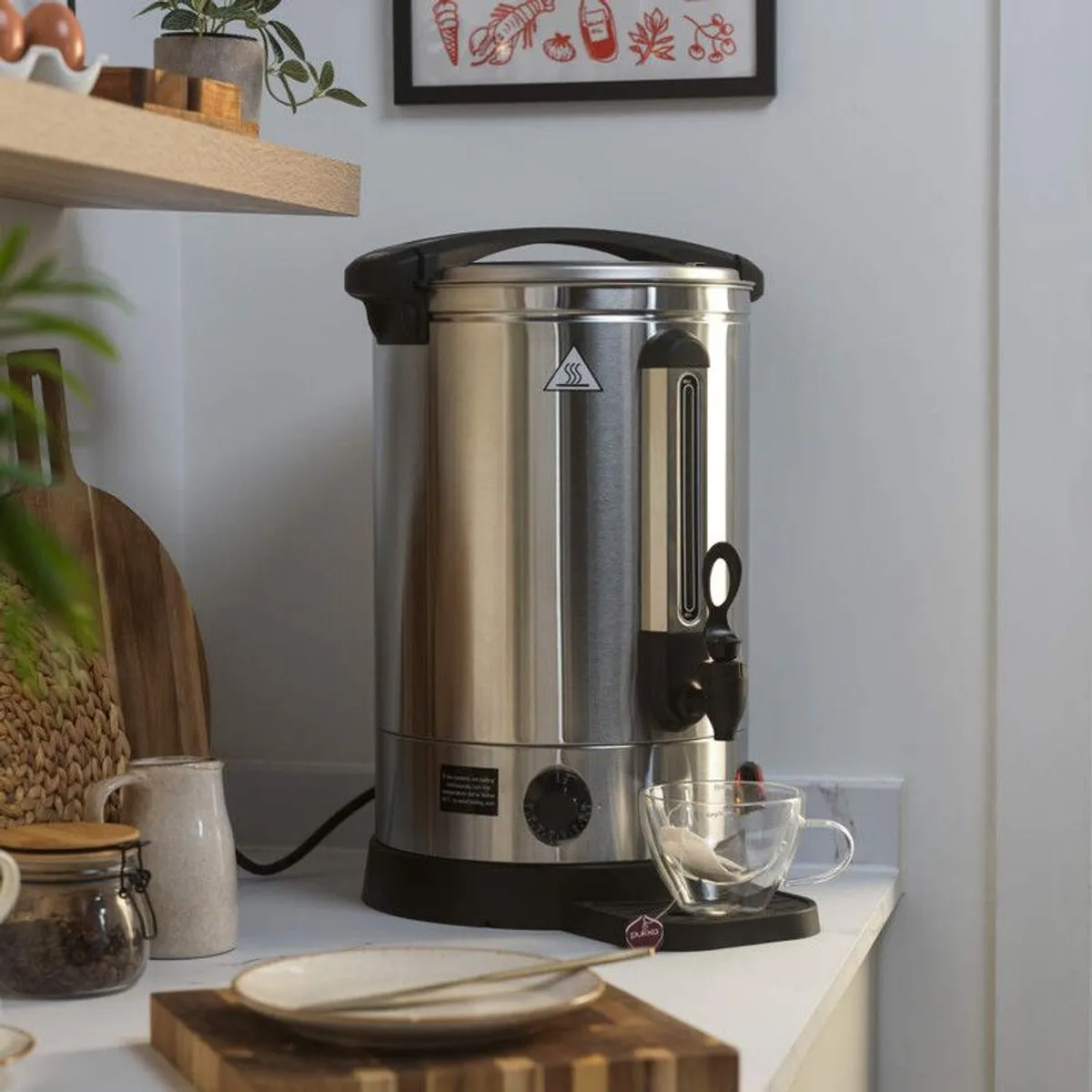 Electric Hot Water Dispenser 22 litre Catering Urn - Image 1