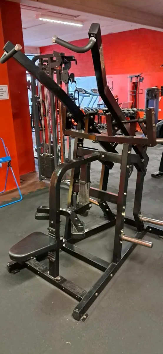 Lat Pull Down Machine - Image 3