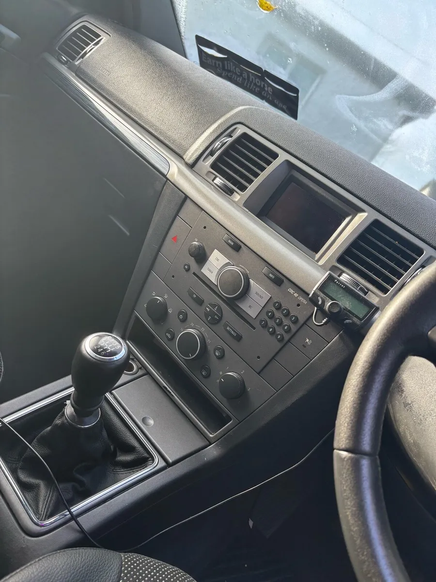 Opel Vectra - Image 3