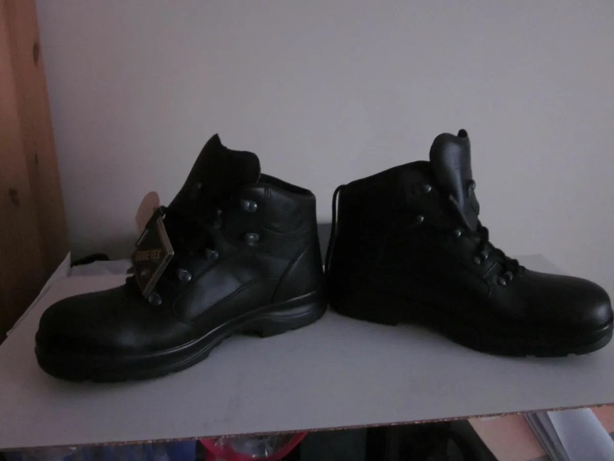 New Haix Special Force Mid Leather Boots Size10.5 - Image 2