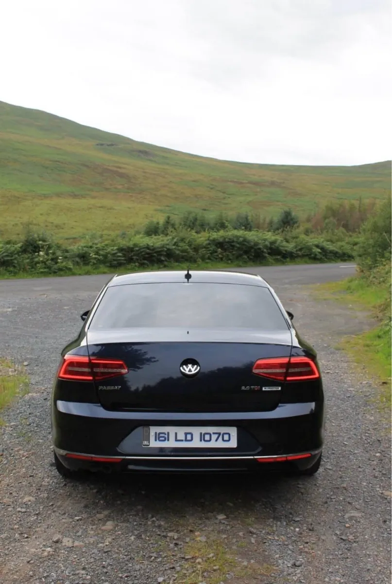 2016 GT Sports Line Passat - Image 3