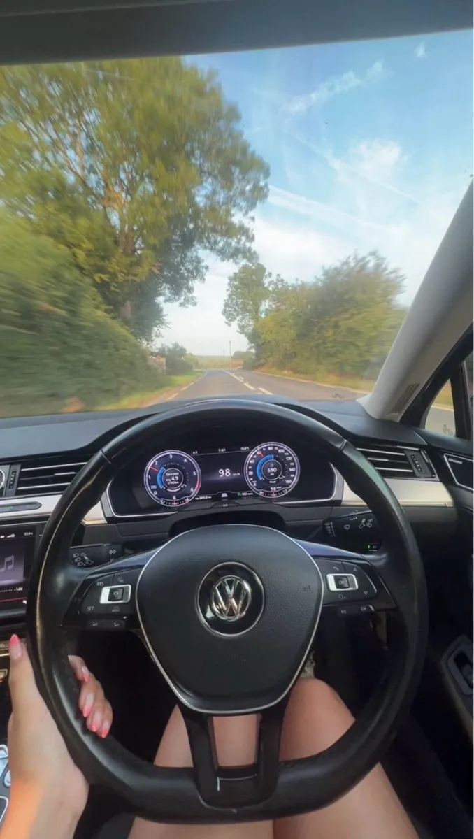 2016 GT Sports Line Passat - Image 4