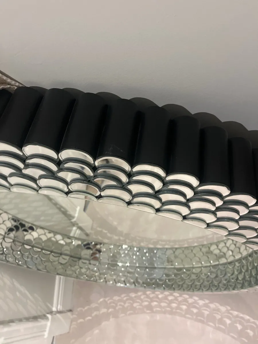 Beautiful Mirror - Image 3