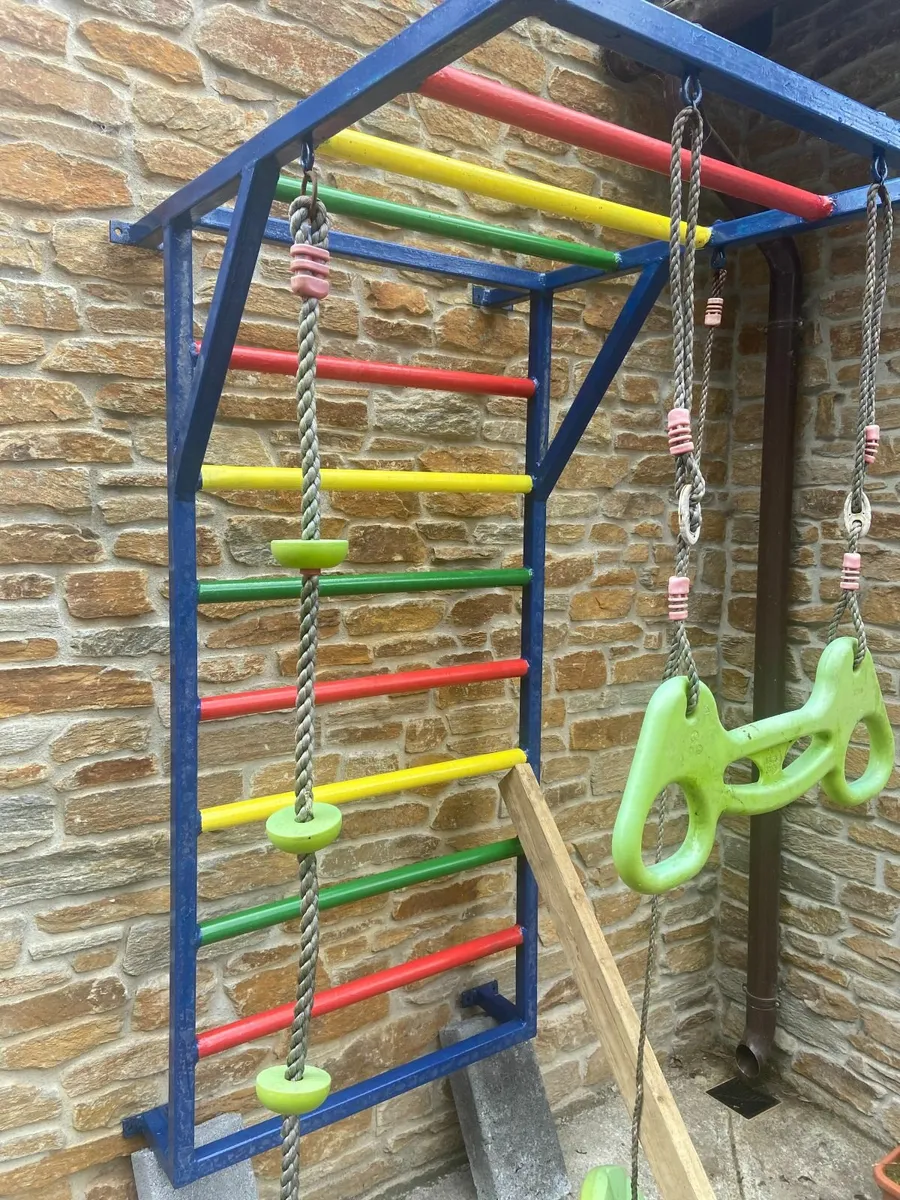 Gymnastics kids wall ladder - Image 1