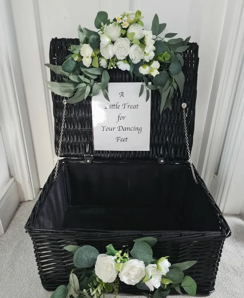 Wedding Flip Flop Basket for Rent