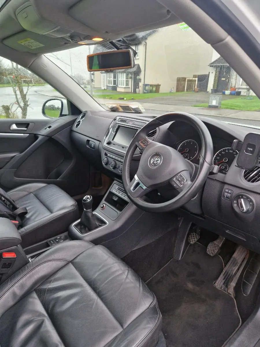 2016 Volkswagon Tiguan Fir Sale - Image 4