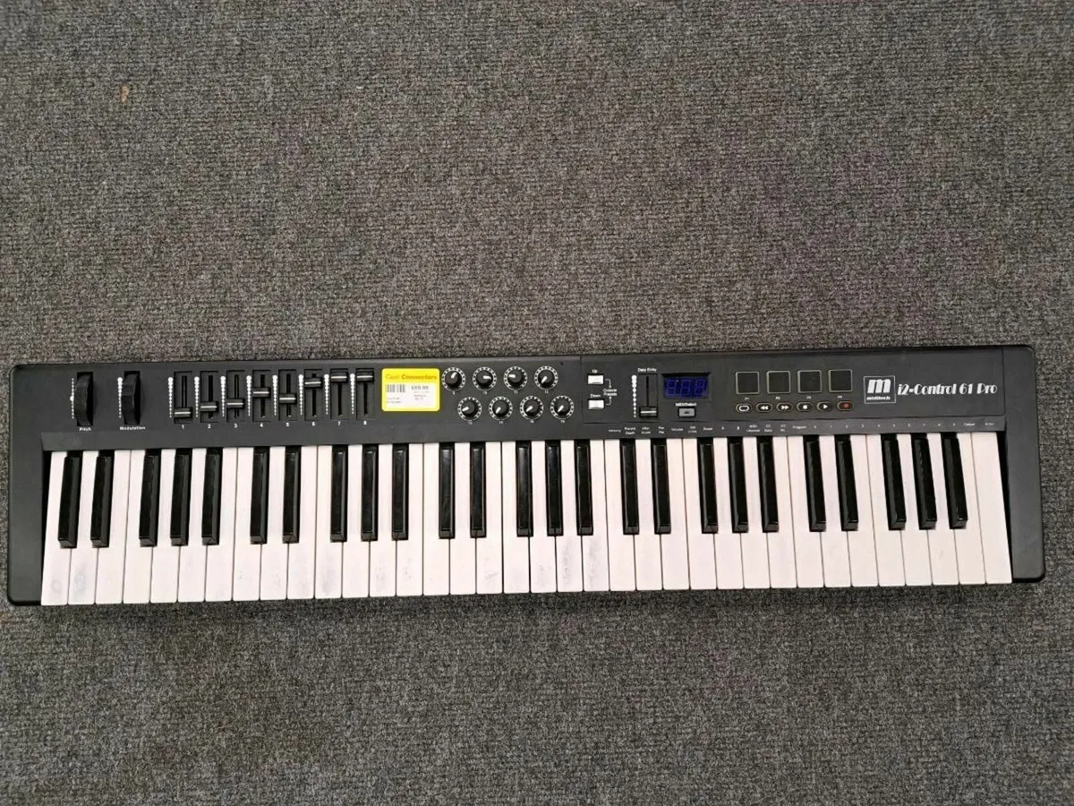 MidiTech i2-Control 61 Pro Keyboard - Image 1