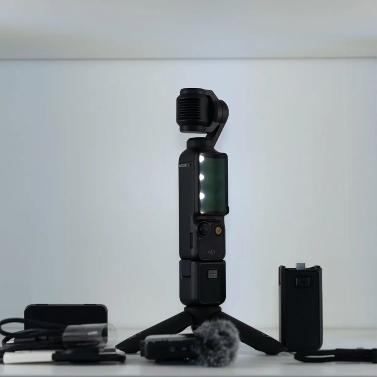 Dji Osmo Pocket 3 Creator Combo - Image 1