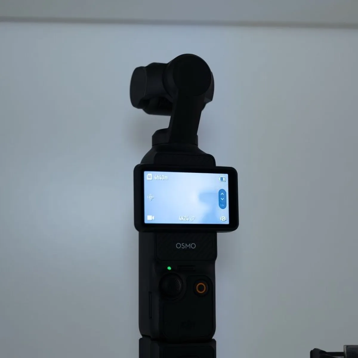 Dji Osmo Pocket 3 Creator Combo - Image 3