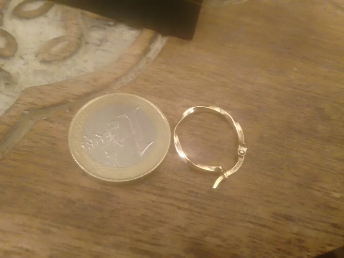 9ct yellow gold diamond cut hoop earrings new - Image 3