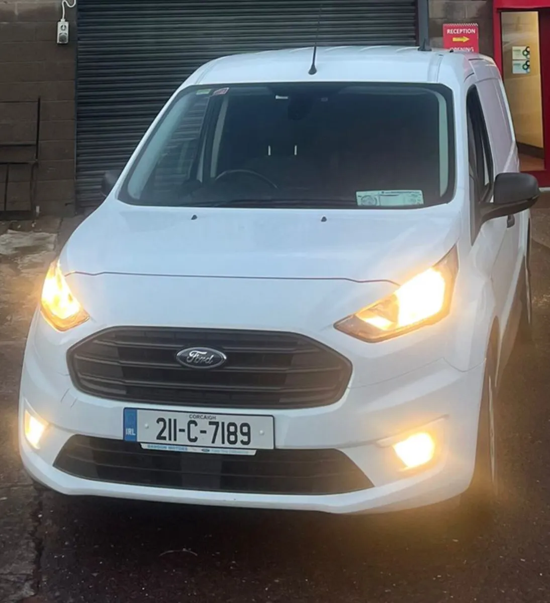 Ford Transit Connect TREND 3 Seats - Image 1