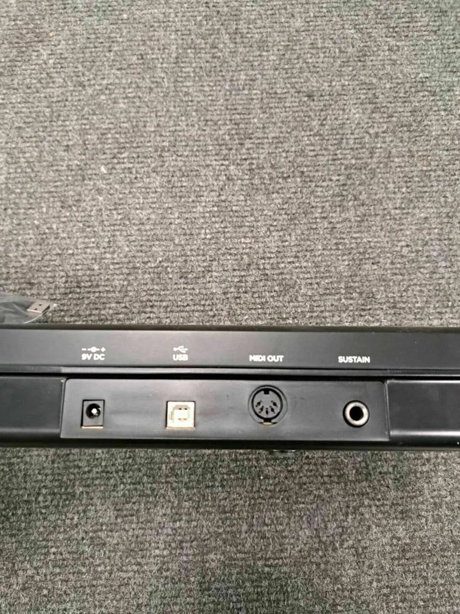 Alesis Q49 USB/Midi Keyboard - Image 2