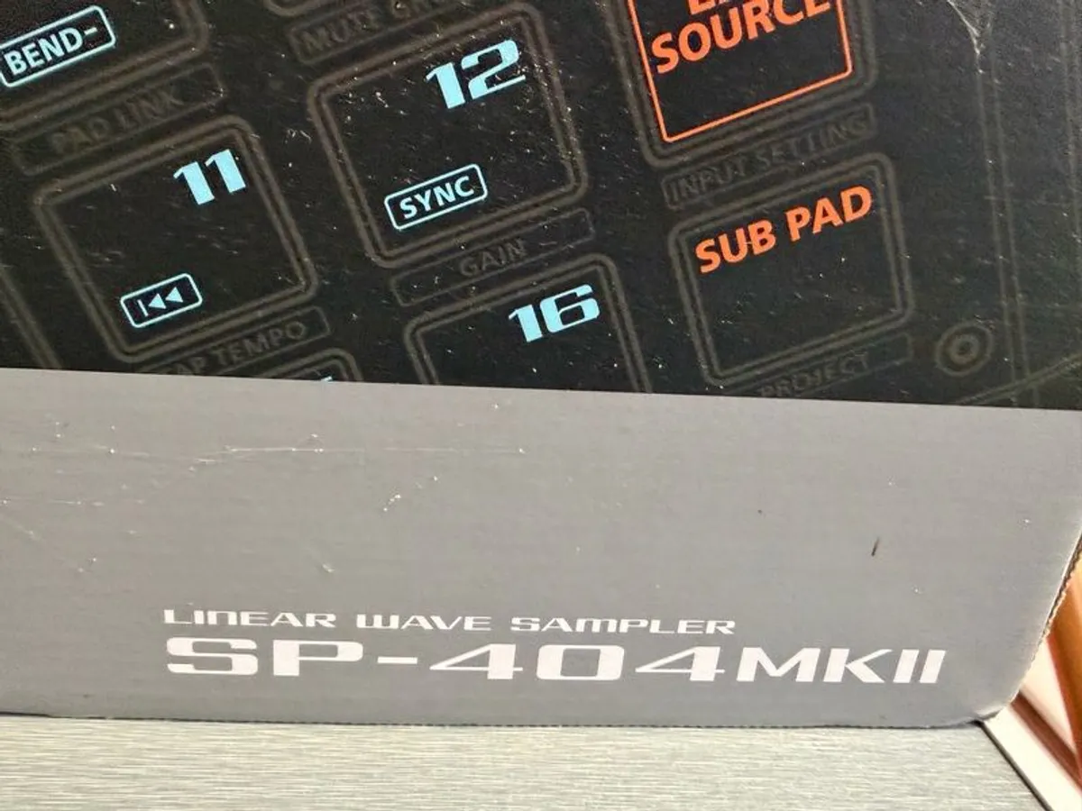 Roland SP 404 M2 - Image 3