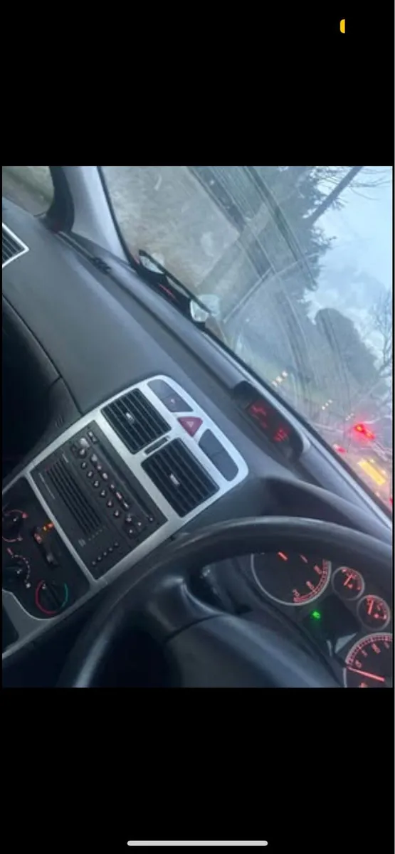 Nct and tax, 170k km 1.4 petrol quick sale - Image 1