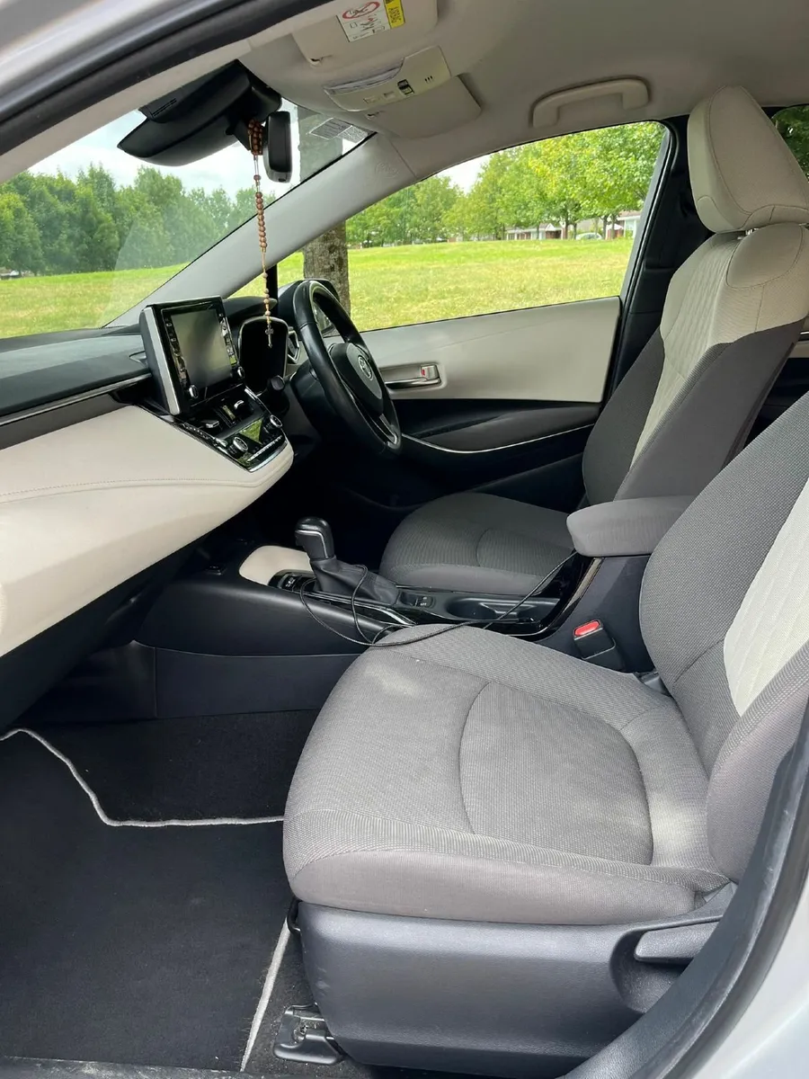 Toyota Corolla 2019 - Image 3