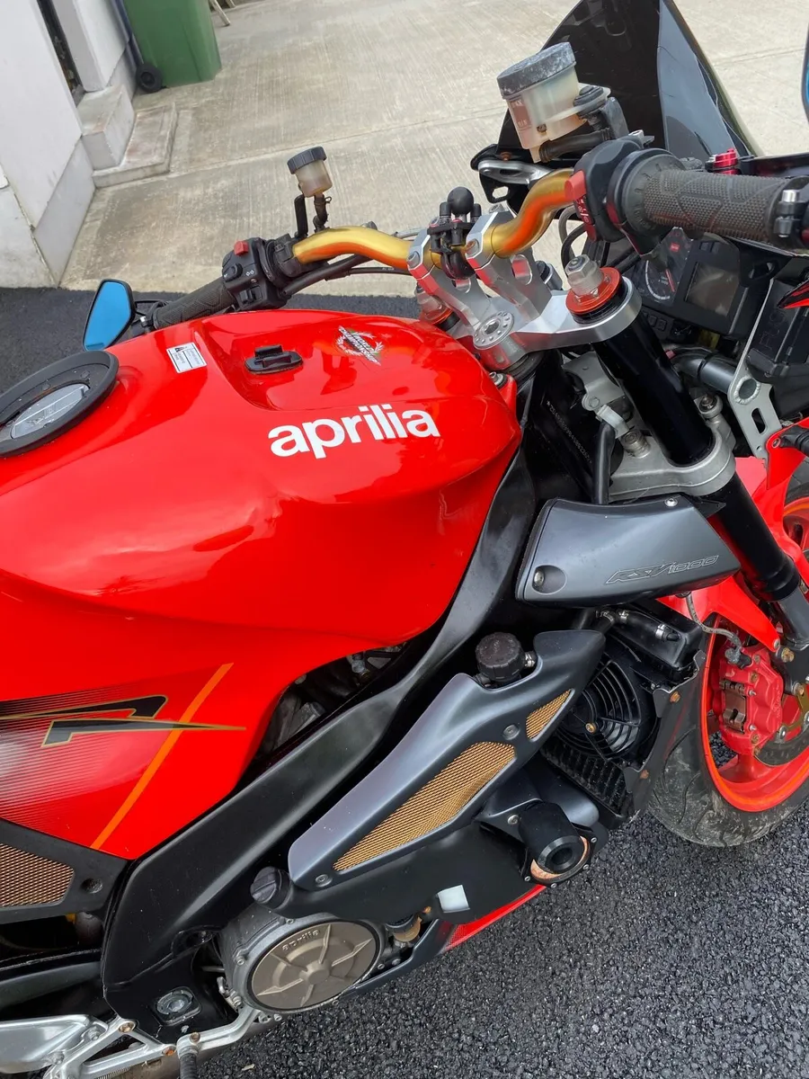Mint aprillia 1000 rsv sale or swap - Image 3