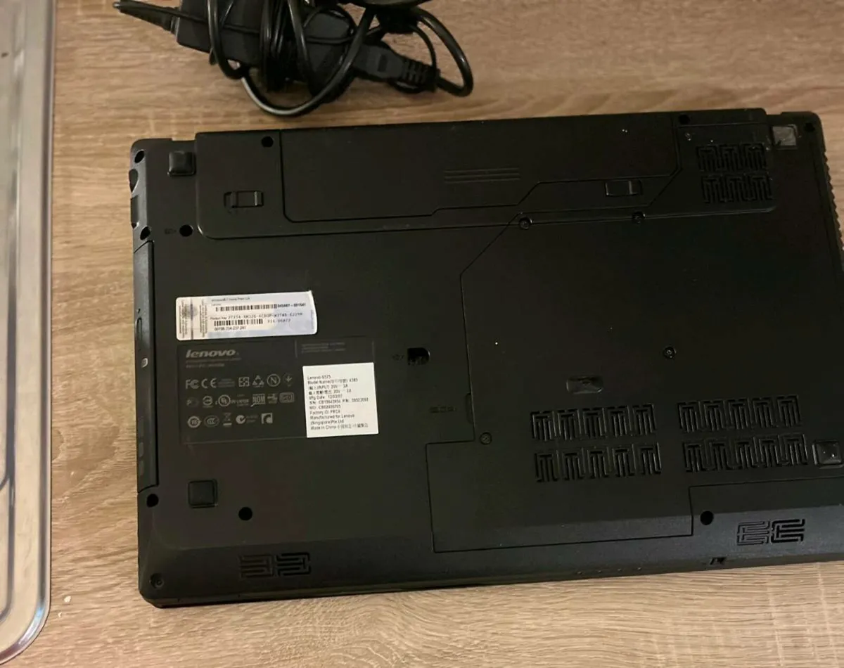 LENOVO 15" G570 16GB RAM 160GB
GOT IT IN AS A TRAD - Image 2