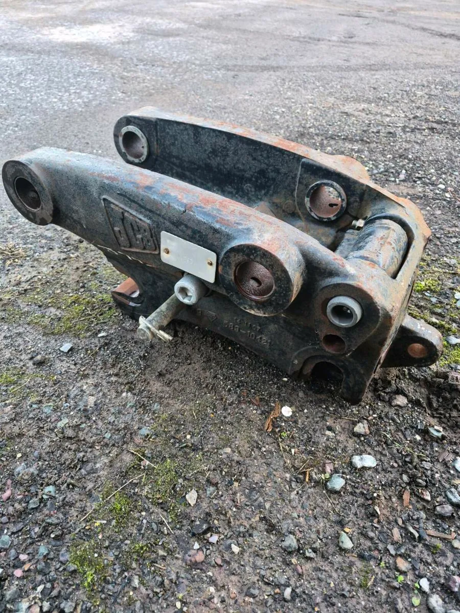 Jcb hitch manual - Image 1