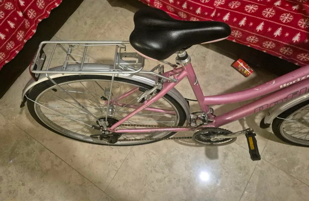 ADULTS LADIES BIKE 20"FRAME FANTASTIC CONDITION GE - Image 3