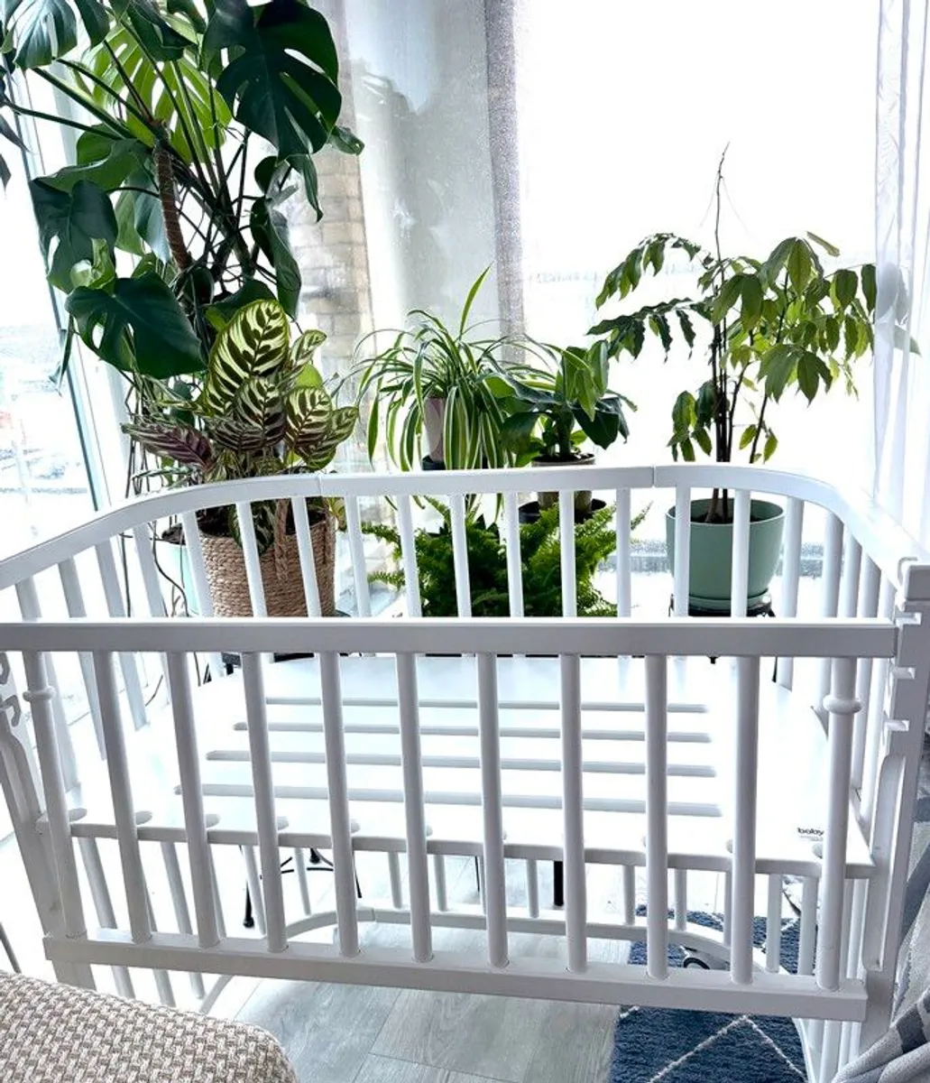 BabyBay Maxi co-sleeper - White - Image 1