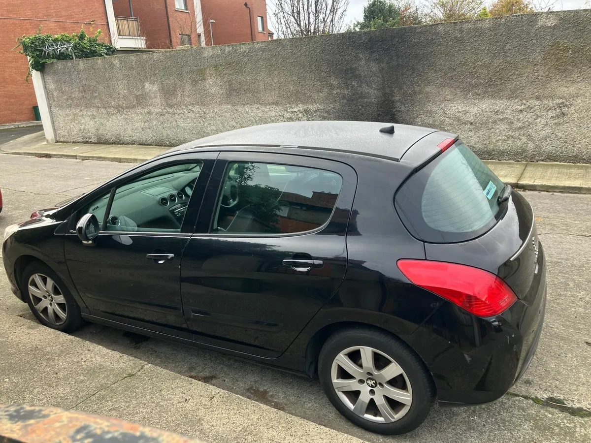 Peugeot 308 2013 1.6 Diesel High Spec - Image 3