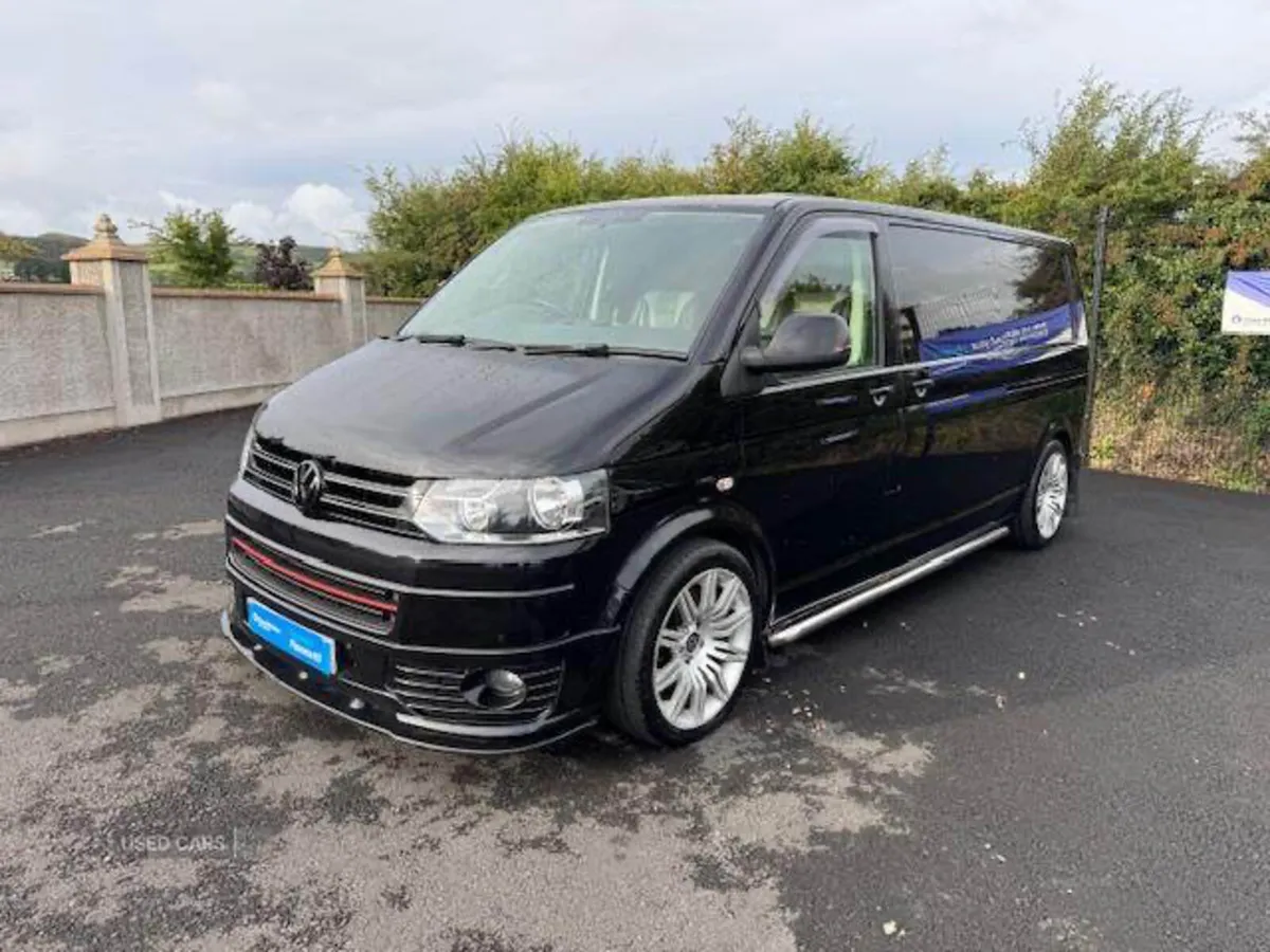 Volkswagen Transporter LWB Sportline Kombi - Image 3