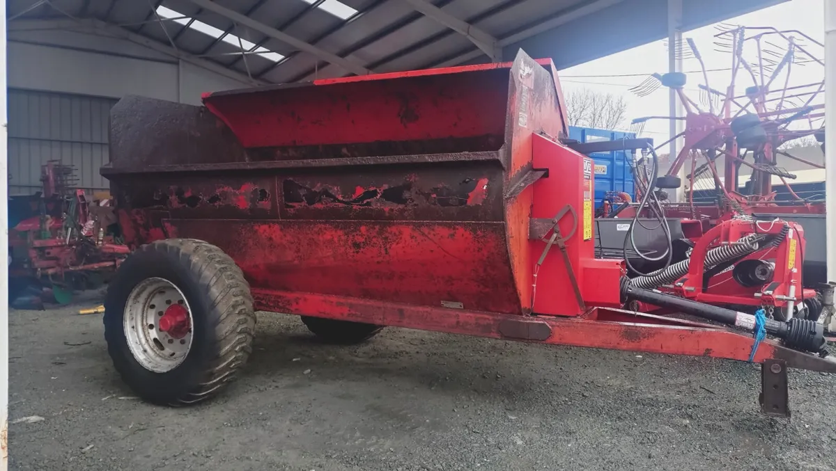 Hi Spec Dung Spreader - Image 1