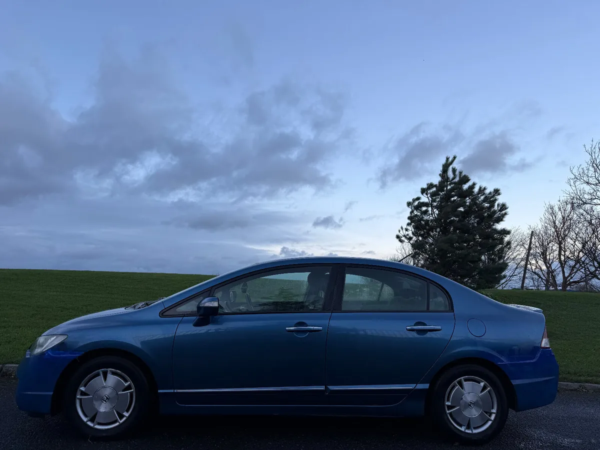 Honda Civic 2008 PETROL HYBRID , NCT11/26 - Image 4