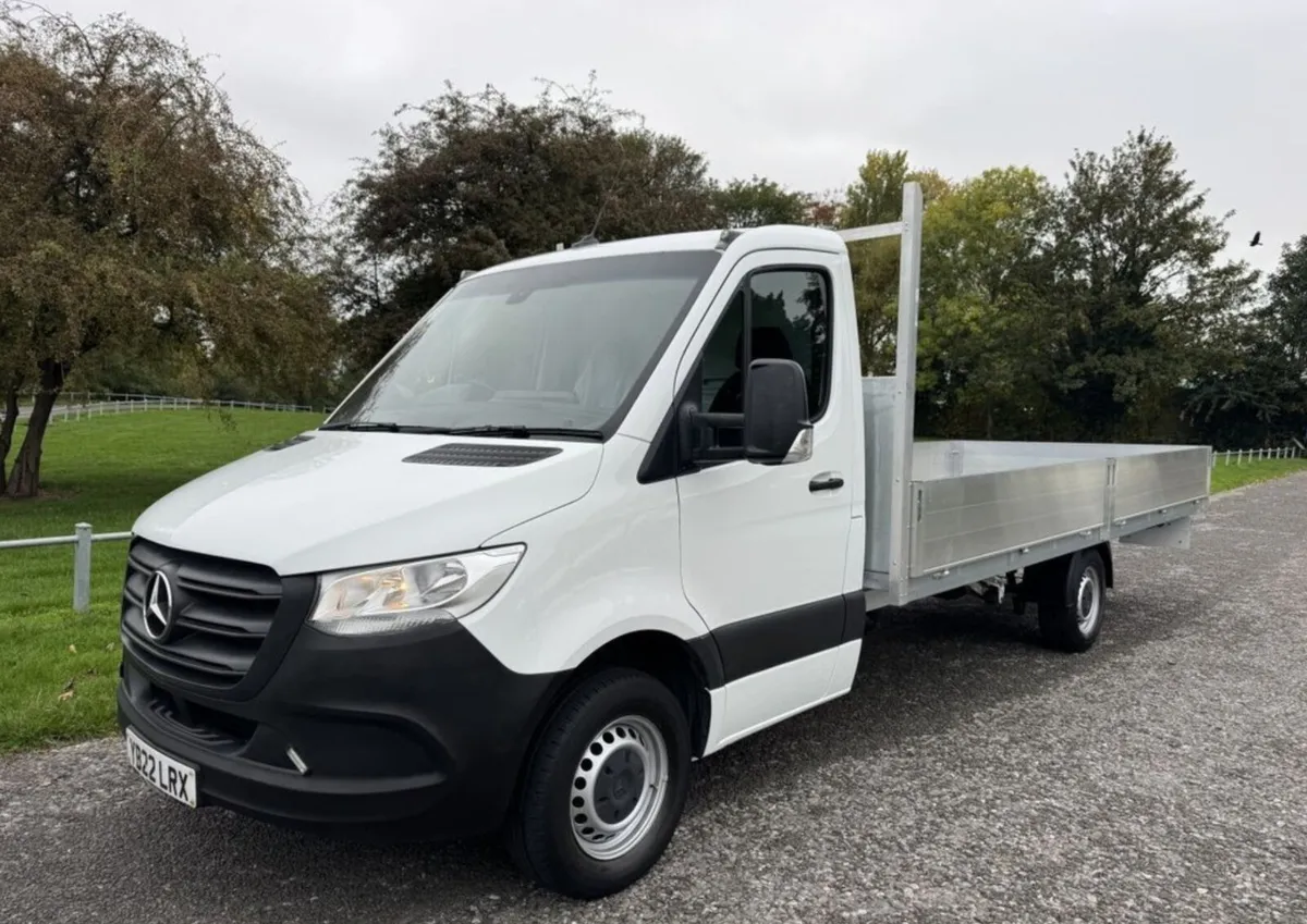 2023 MERCEDES-BENZ SPRINTER 2.0 3.5t LWB Dropside - Image 3