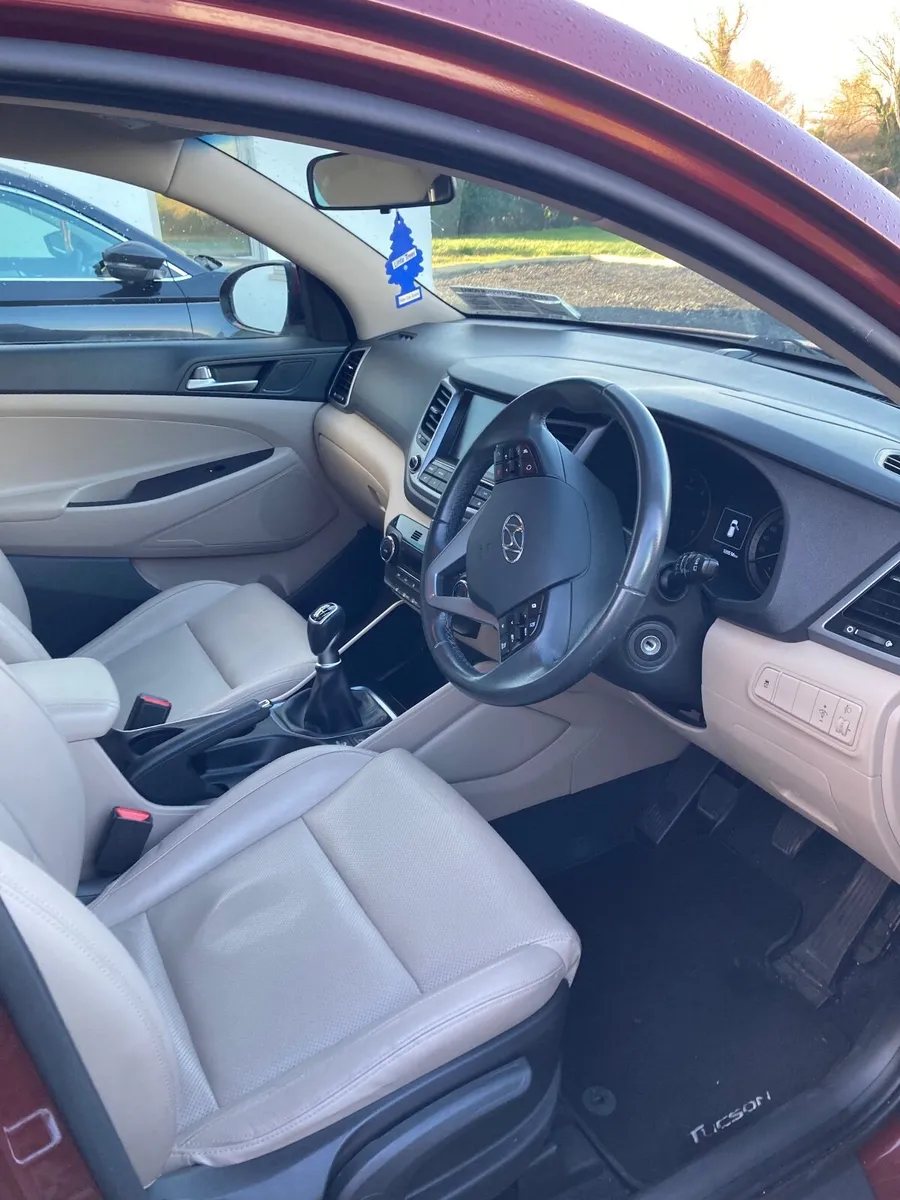 Hyundai Tucson 2016 - Image 2