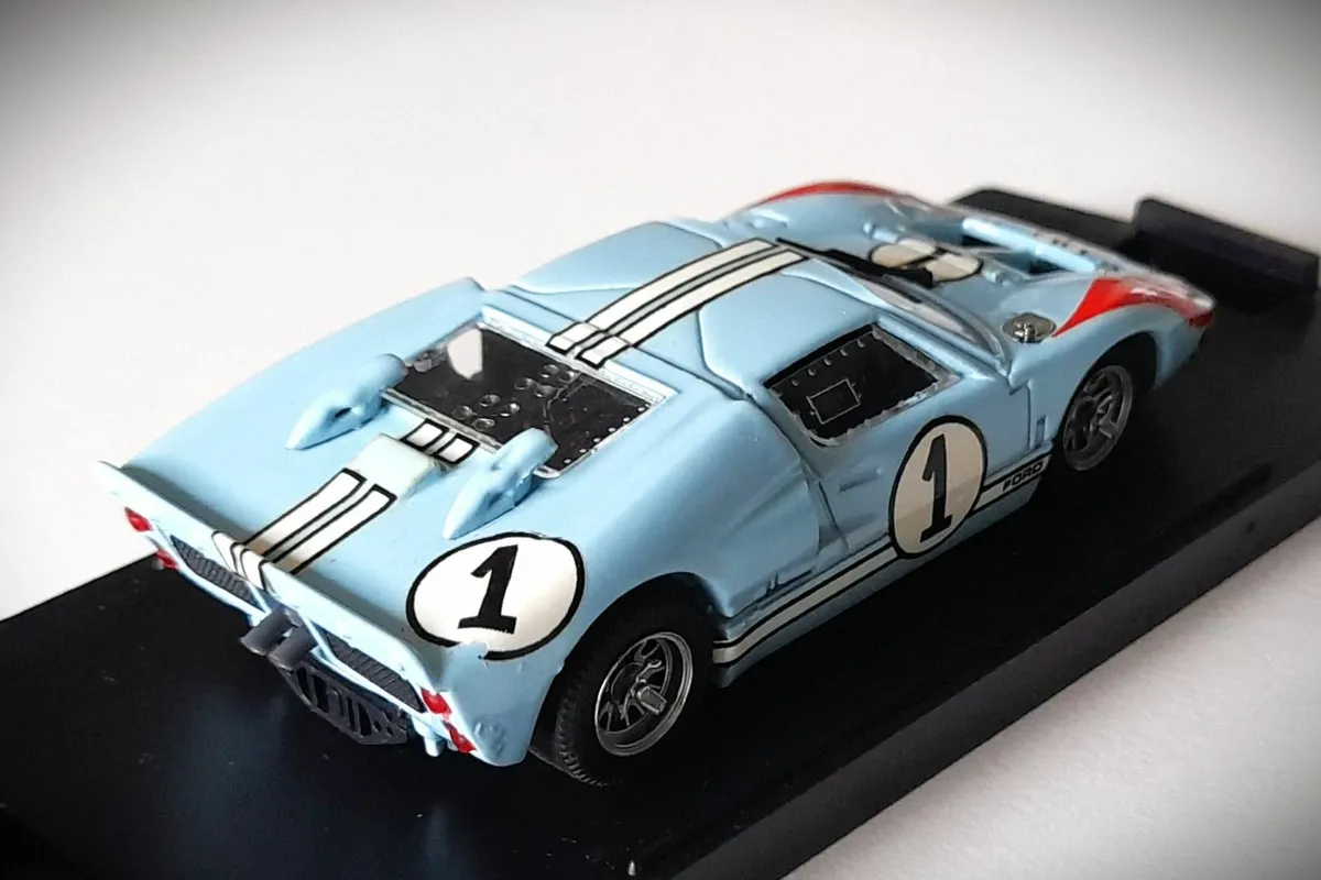 Collectable Bang Model 1:43–Ford GT40 Mk2 Le Mans - Image 4